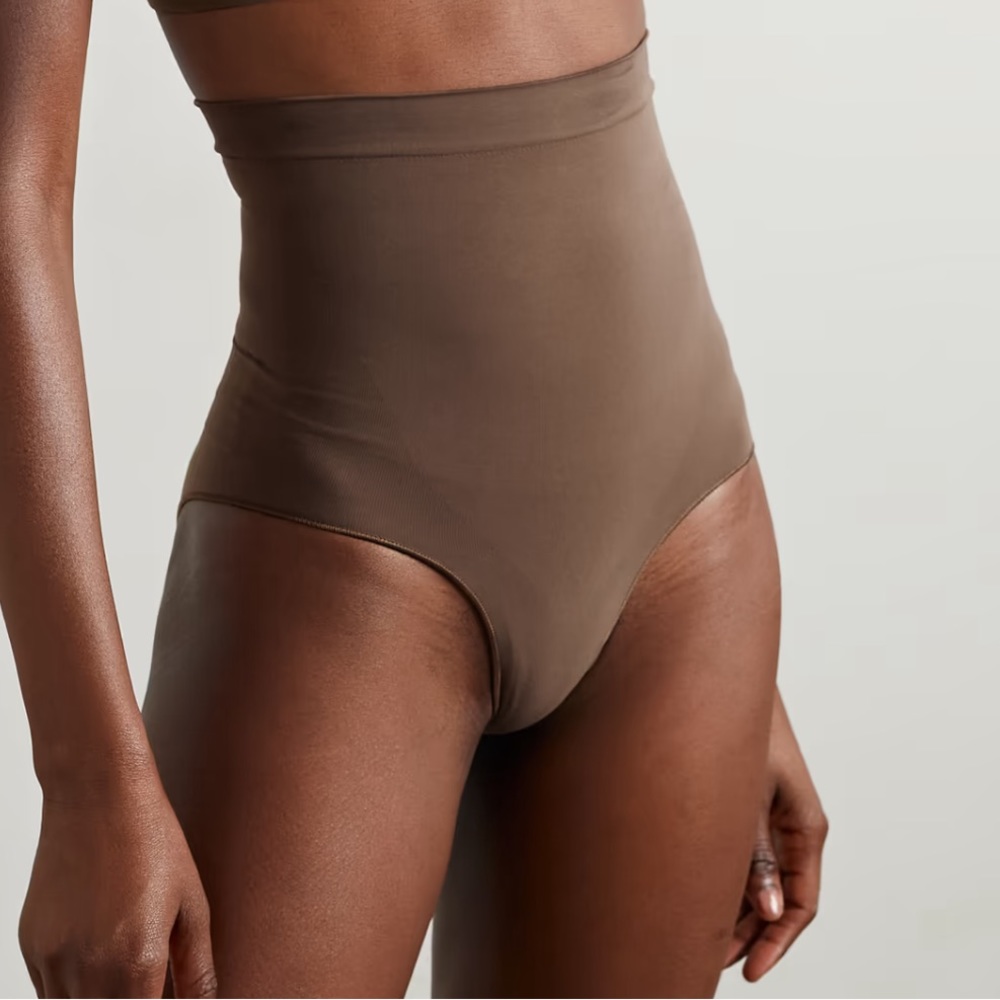 SKIMS seamless sculpt sculpting high waisted briefs
